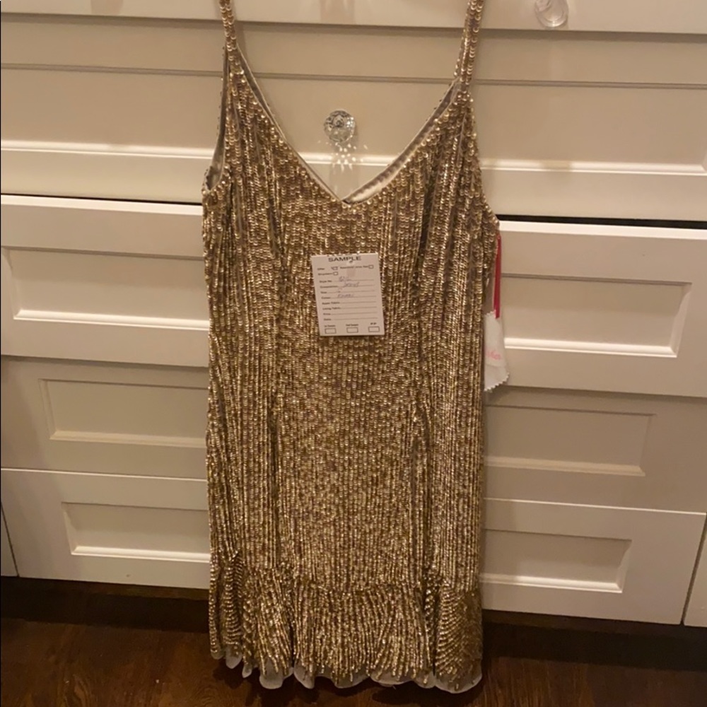 PARKER SEQUIN DRESS SIZE SMALL